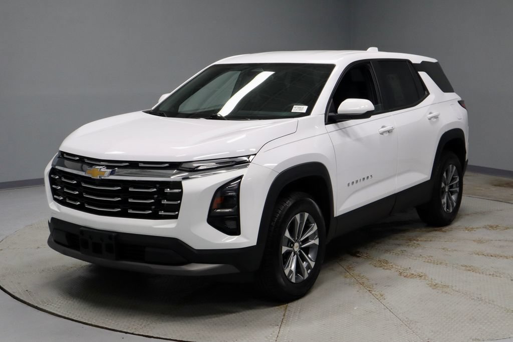 Used 2025 Chevrolet Equinox LT AWD/4WD image 8