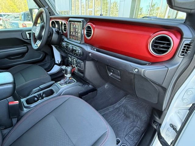 Used 2023 Jeep Gladiator Rubicon w/ LED Lighting Group AWD/4WD image 15