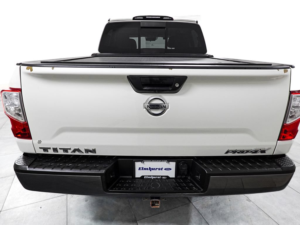 Used 2017 Nissan Titan PRO-4X AWD/4WD image 6