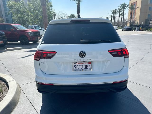 Used 2022 Volkswagen Tiguan SE image 4