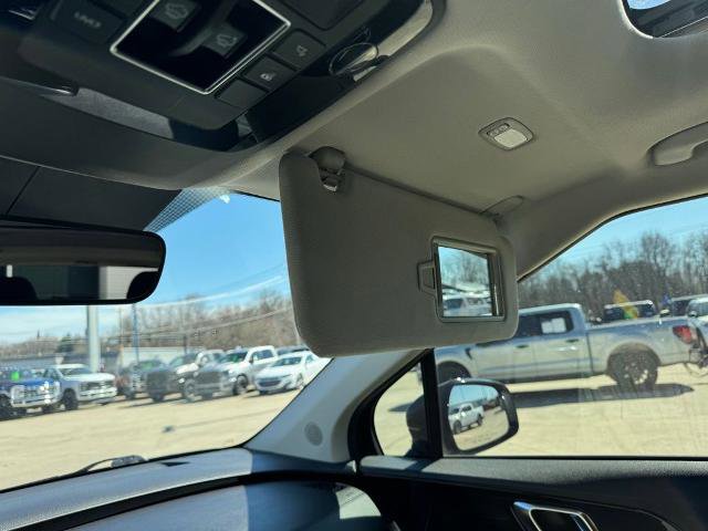 Used 2022 Kia Carnival SX Prestige image 17