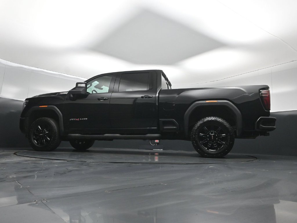 Used 2024 GMC Sierra 2500 AT4 w/ Technology Package AWD/4WD image 49