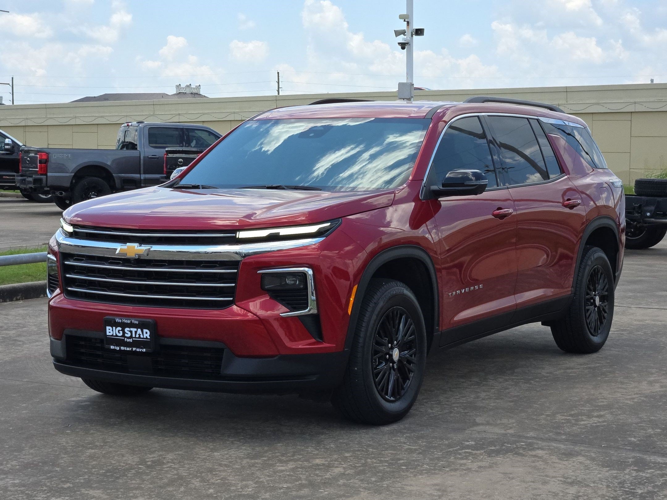 Used 2026 Chevrolet Traverse LT w/ Driver Confidence Package FWD image 10