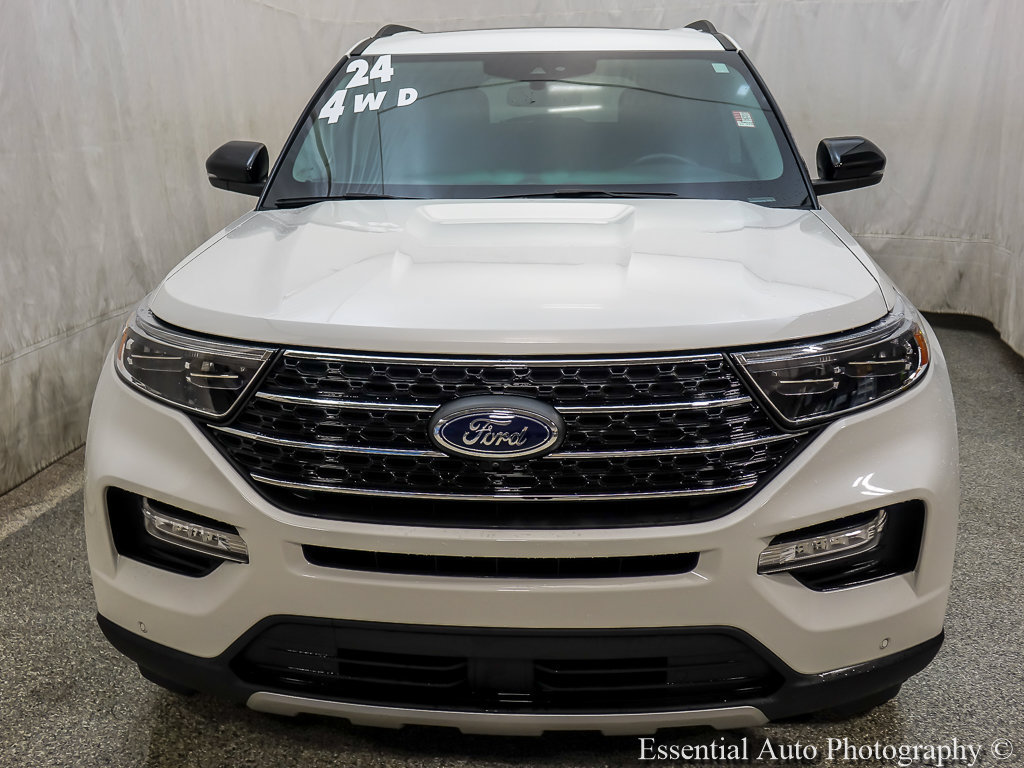 Certified 2024 Ford Explorer XLT w/ Equipment Group 202A AWD/4WD image 5