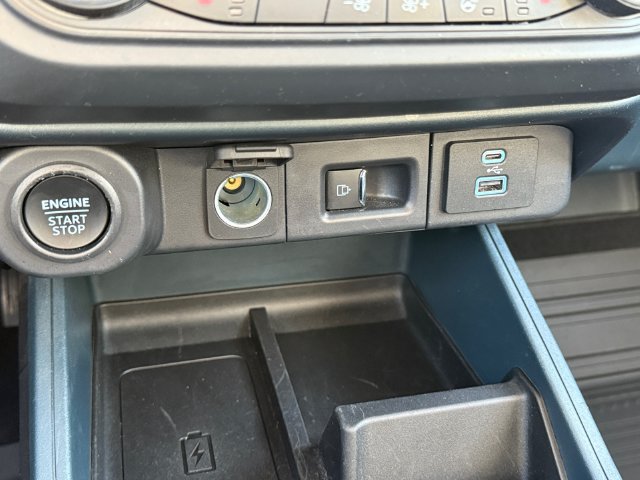 Certified 2024 Ford Maverick Tremor w/ Tremor Off-Road Package AWD/4WD image 20
