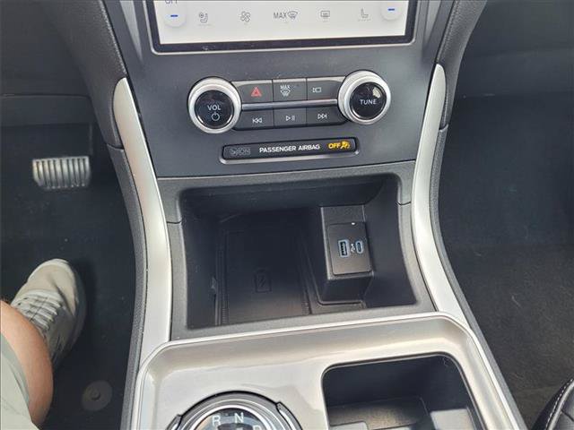 Certified 2024 Ford Edge SEL w/ Convenience Package AWD/4WD image 19