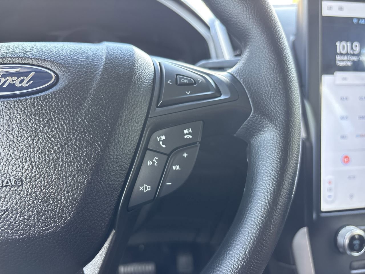 Certified 2024 Ford Edge SE AWD/4WD image 31