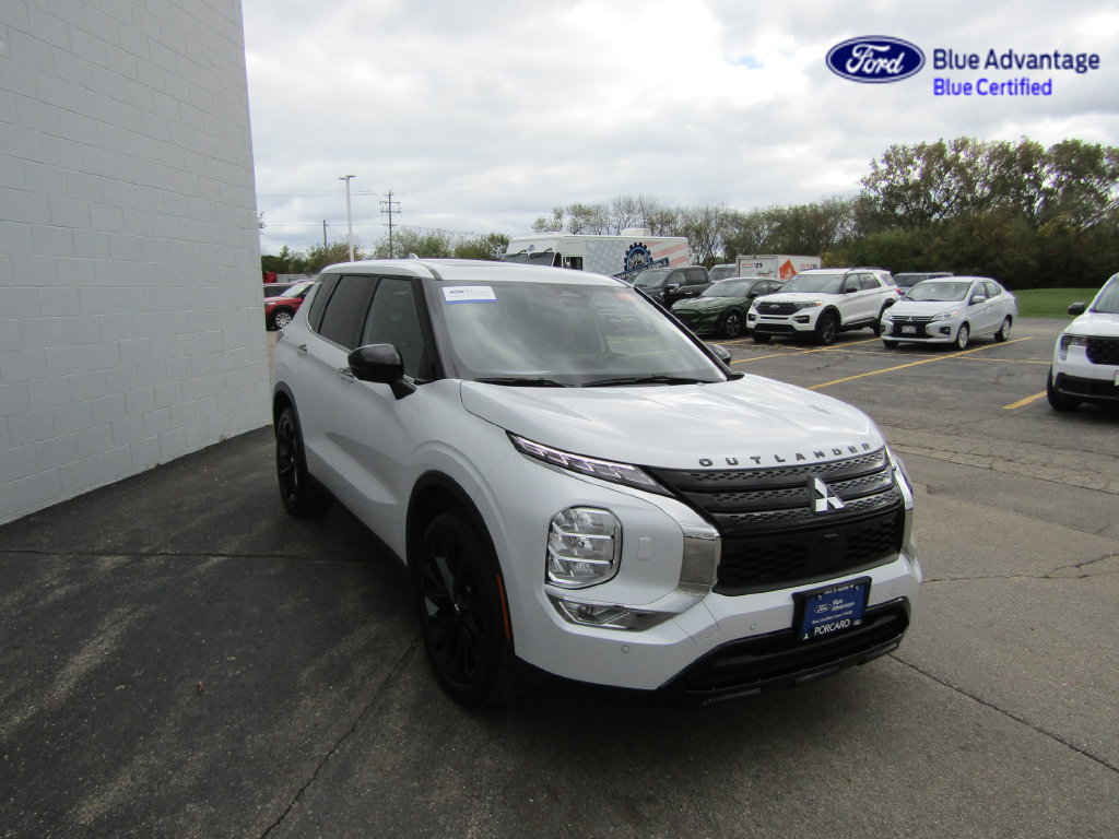 Used 2024 Mitsubishi Outlander SE Black Edition AWD/4WD image 13
