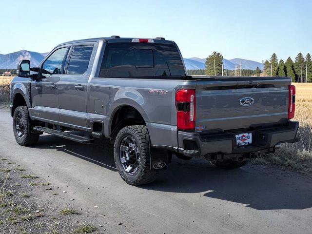 Certified 2024 Ford F250 Lariat w/ Lariat Ultimate Package AWD/4WD image 4