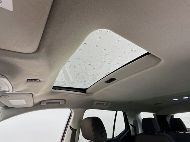 Used 2020 Chevrolet Traverse LT w/ LPO, Floor Liner Package image 21