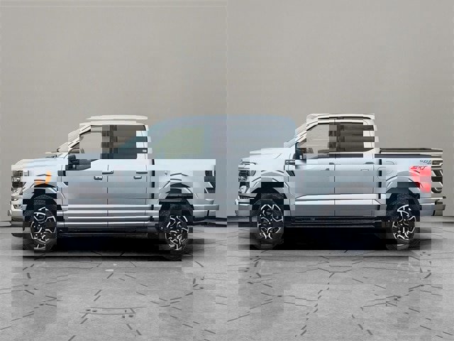 Certified 2022 Ford F150 XLT w/ Equipment Group 302A High image 9