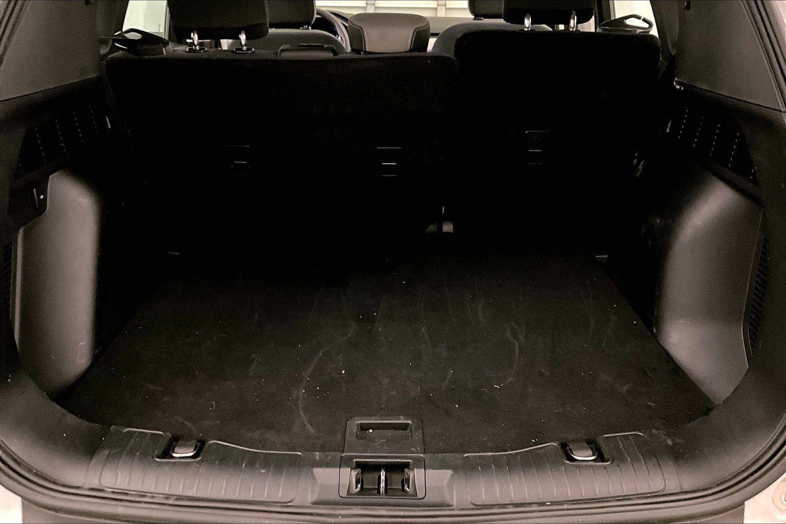 Certified 2022 Ford Escape S image 33