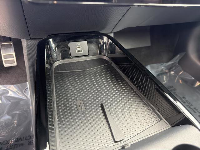 Certified 2025 Ford Mustang Mach-E Premium w/ Sport Appearance Package image 27