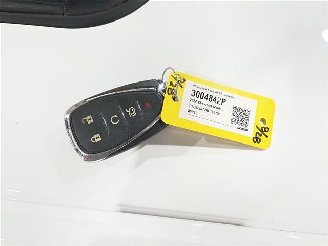 Used 2024 Chevrolet Malibu LT FWD image 36