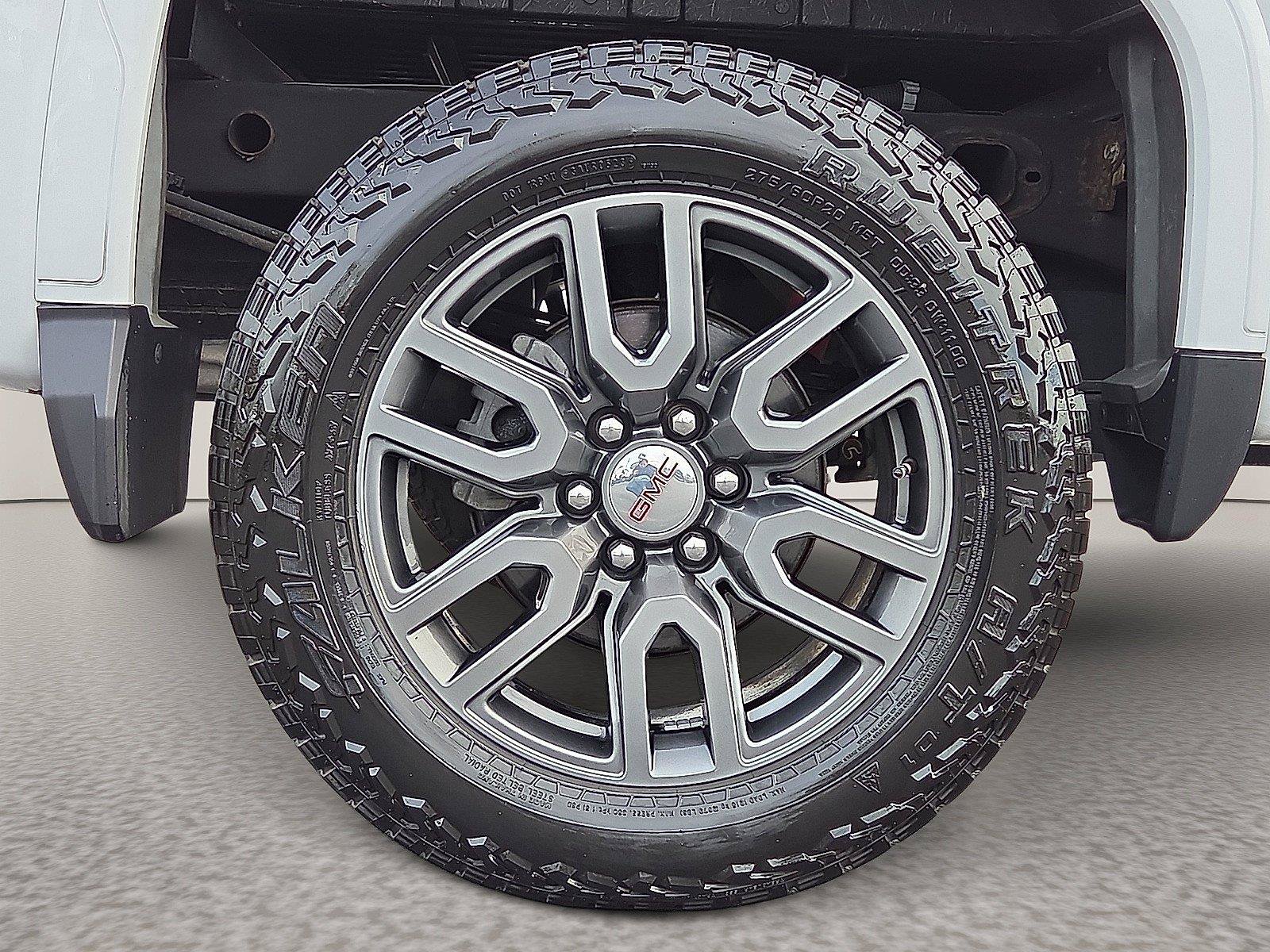 Used 2021 GMC Sierra 1500 AT4 w/ AT4 Premium Package AWD/4WD image 11