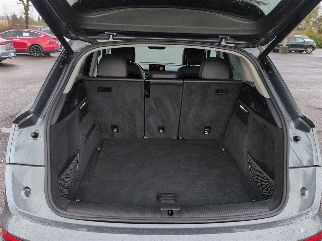 Used 2020 Audi Q5 2.0T Premium Plus w/ Premium Plus Package image 27