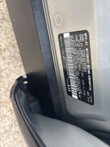 Used 2024 Mitsubishi Outlander AWD image 12