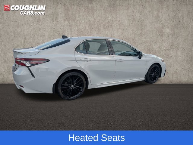 Used 2024 Toyota Camry XSE FWD image 9