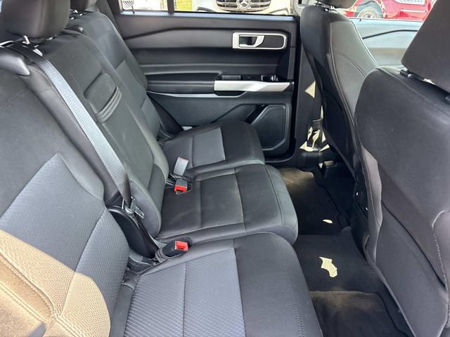 Certified 2023 Ford Explorer XLT RWD image 21