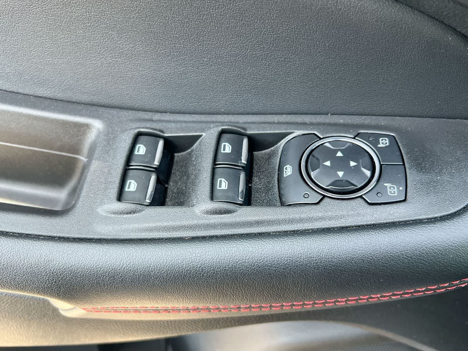 Certified 2024 Ford Edge ST-Line AWD/4WD image 17