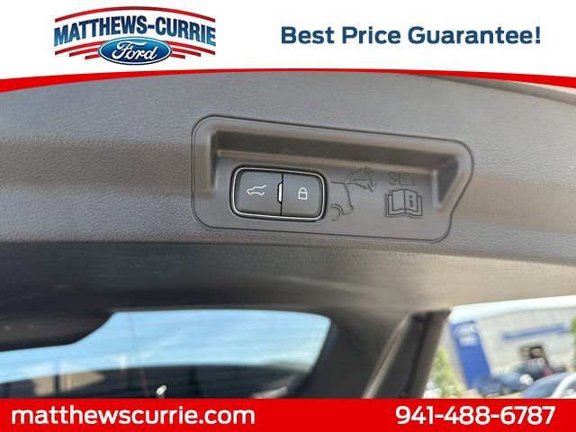 Certified 2022 Ford Explorer Limited w/ Equipment Group 301A image 15