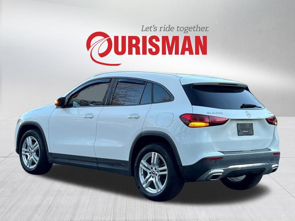 Used 2021 Mercedes-Benz GLA 250 4MATIC w/ Premium Package image 3