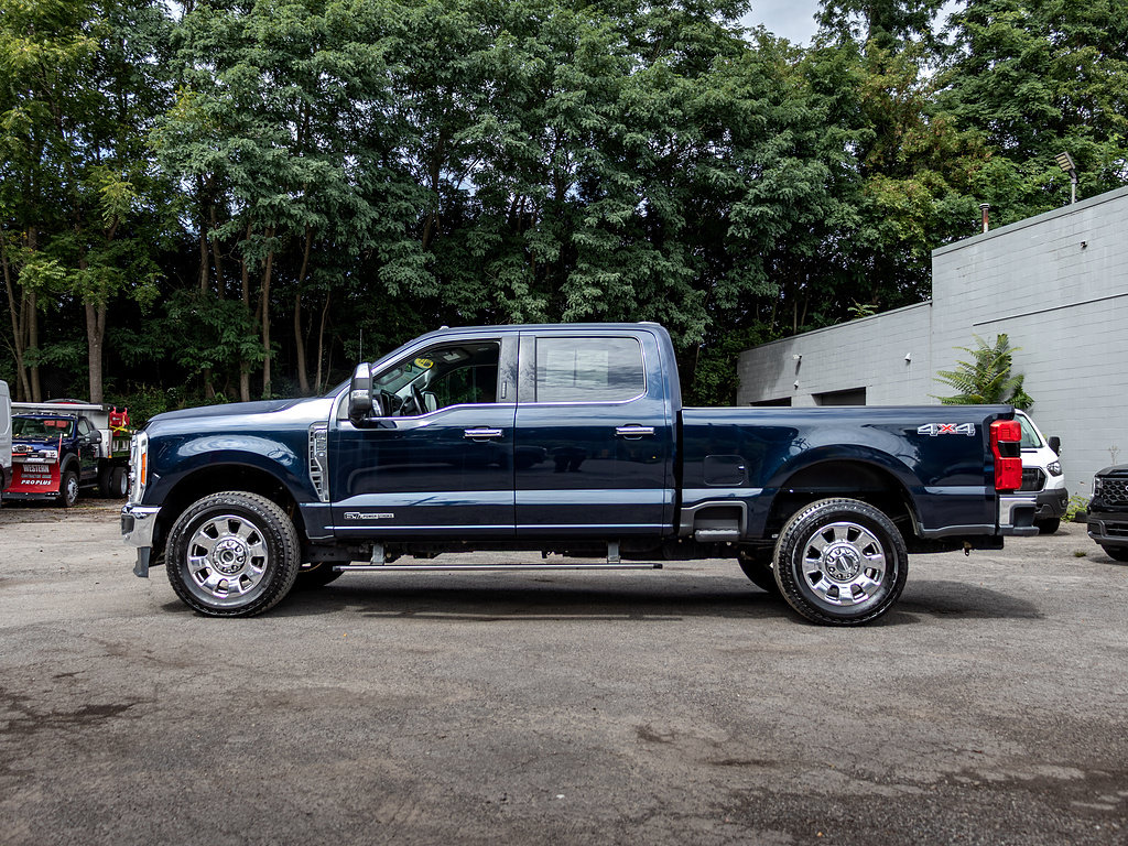 Certified 2023 Ford F250 Lariat w/ Lariat Ultimate Package AWD/4WD image 4