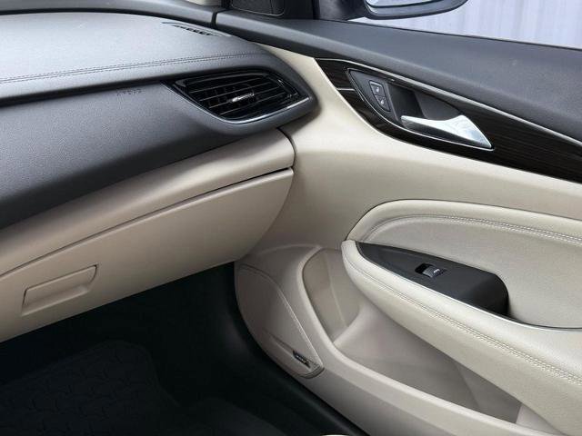 Used 2018 Buick Regal Essence w/ Driver Confidence Package #1 AWD/4WD image 14