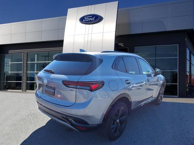 Used 2023 Buick Envision Essence w/ Sport Touring Package image 3