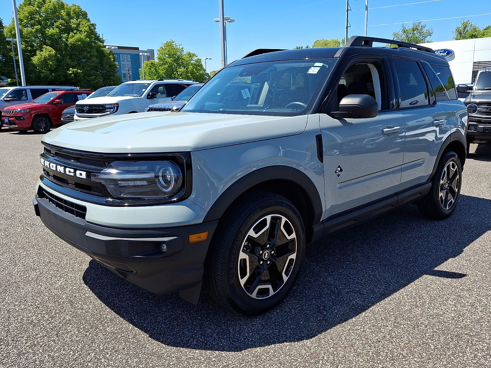 Certified 2023 Ford Bronco Sport Outer Banks w/ Tech Package AWD/4WD image 5