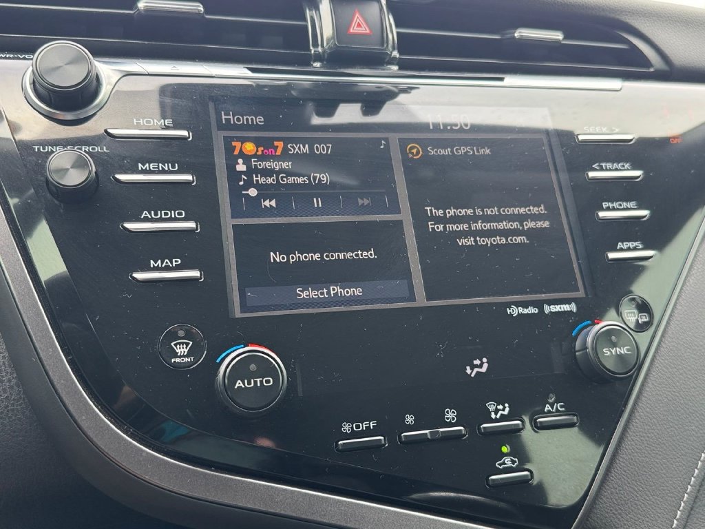 Used 2019 Toyota Camry XSE FWD image 22