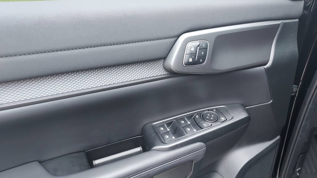 Certified 2024 Ford Ranger Raptor AWD/4WD image 11