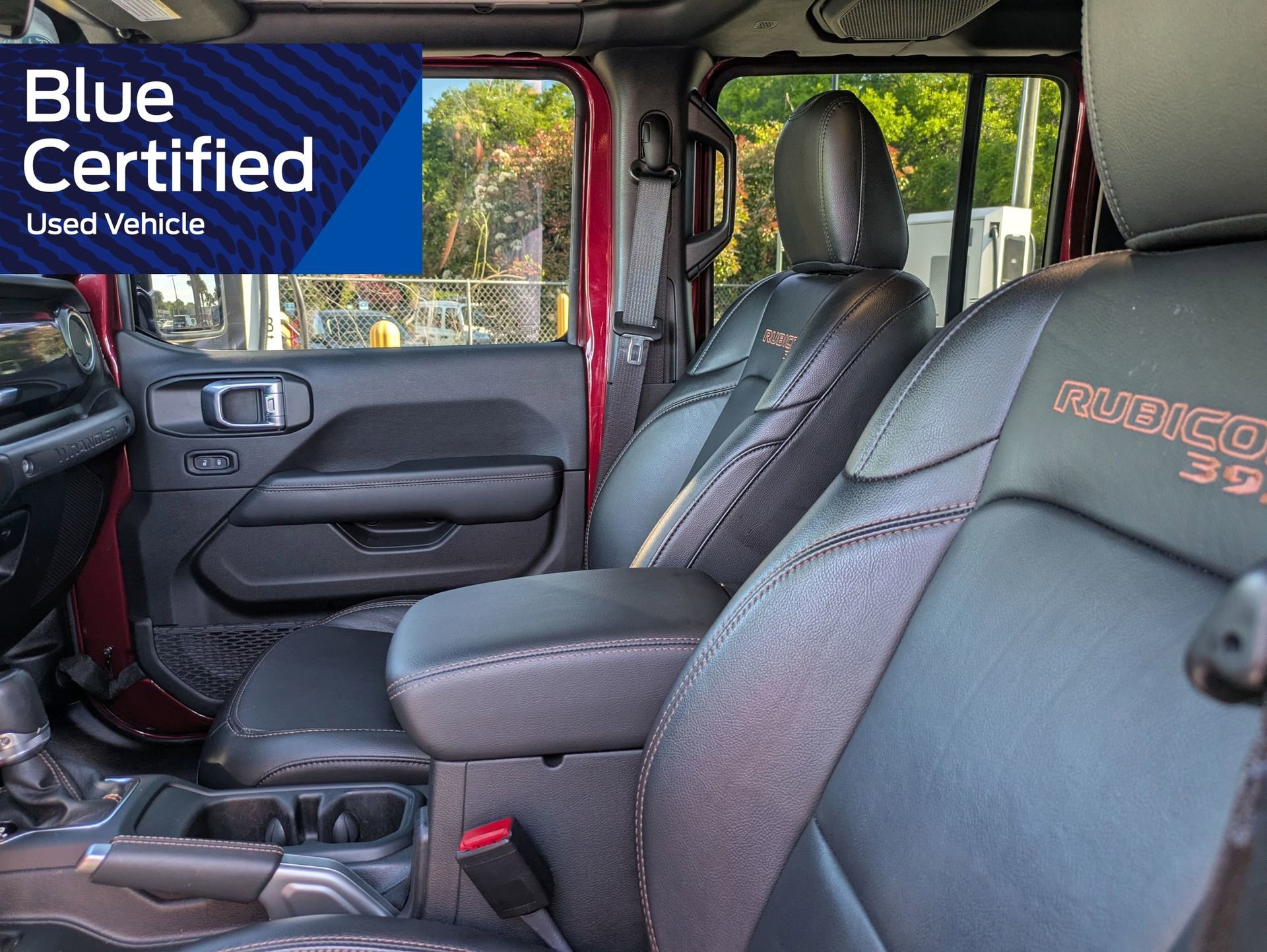 Used 2022 Jeep Wrangler Unlimited Rubicon AWD/4WD image 24