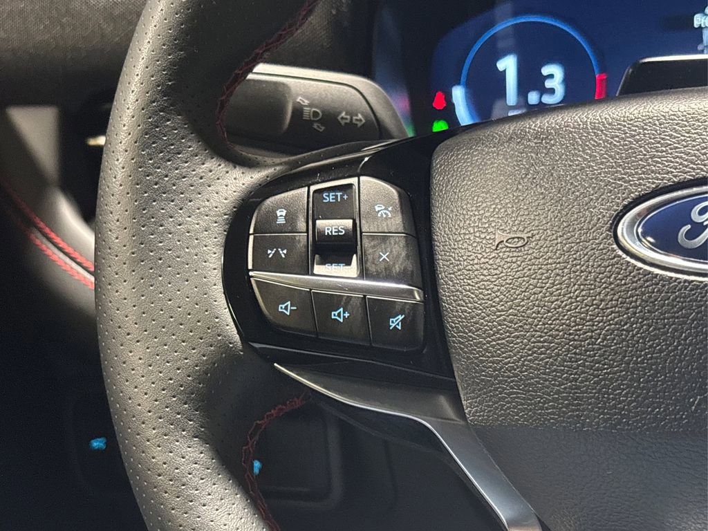 Certified 2025 Ford Explorer ST-Line w/ ST-Line Street Pack image 34