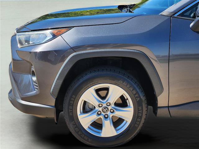 Used 2021 Toyota RAV4 XLE FWD image 8