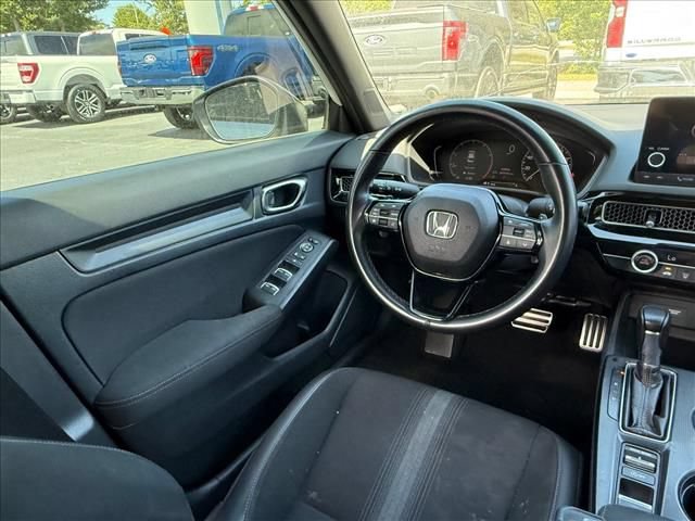 Used 2023 Honda Civic Sport image 11