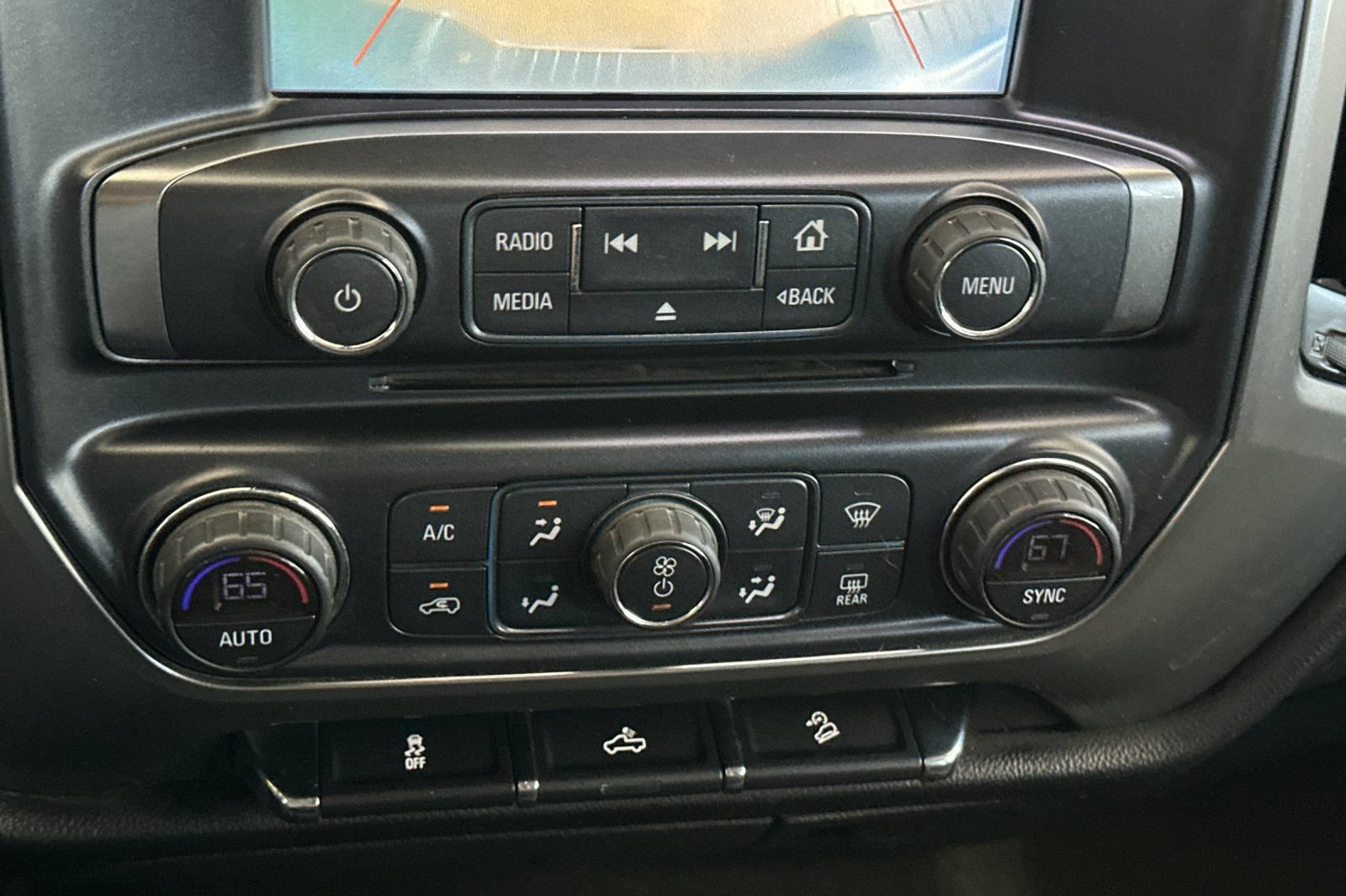 Used 2018 Chevrolet Silverado 1500 LT w/ All Star Edition AWD/4WD image 20