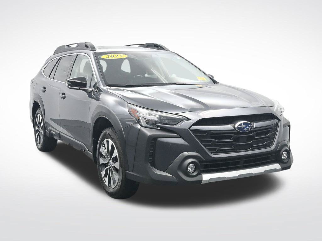 Used 2025 Subaru Outback Limited AWD/4WD image 3
