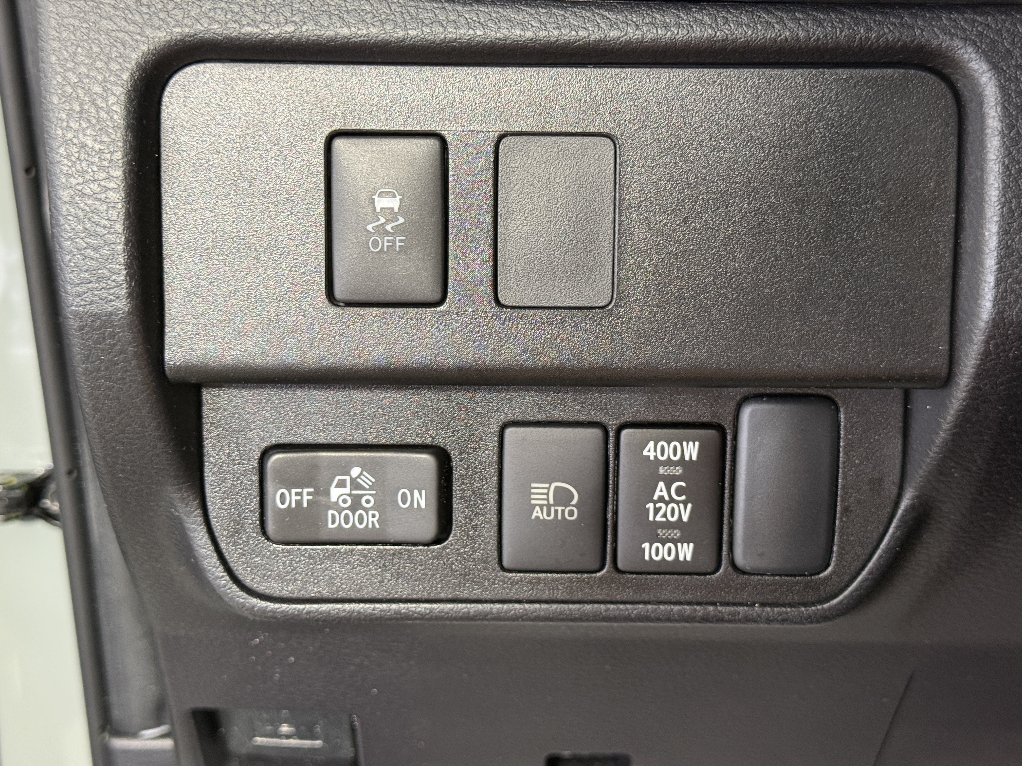 Used 2022 Toyota Tacoma TRD Sport AWD/4WD image 20