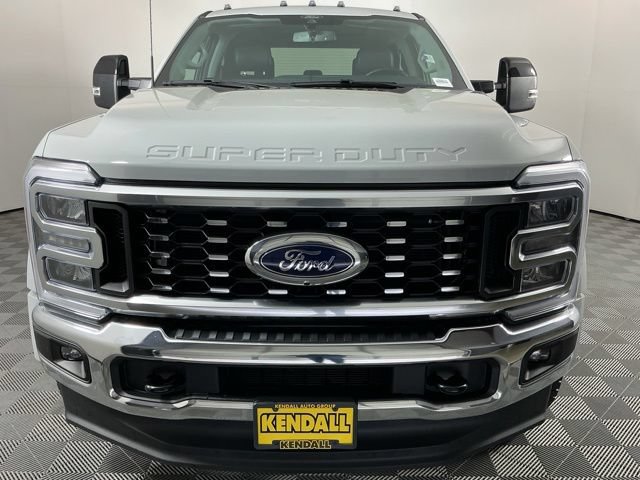 Certified 2025 Ford F450 Lariat w/ FX4 Off-Road Package AWD/4WD image 2