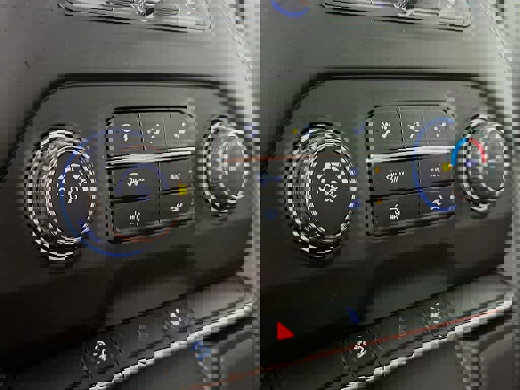 Used 2020 Chevrolet Silverado 1500 Custom Trail Boss w/ Infotainment Package image 20