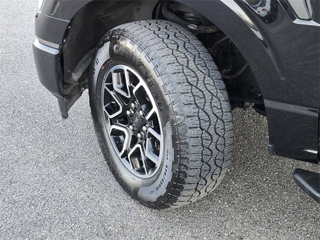 Certified 2022 Ford F150 XLT w/ Equipment Group 302A High image 33