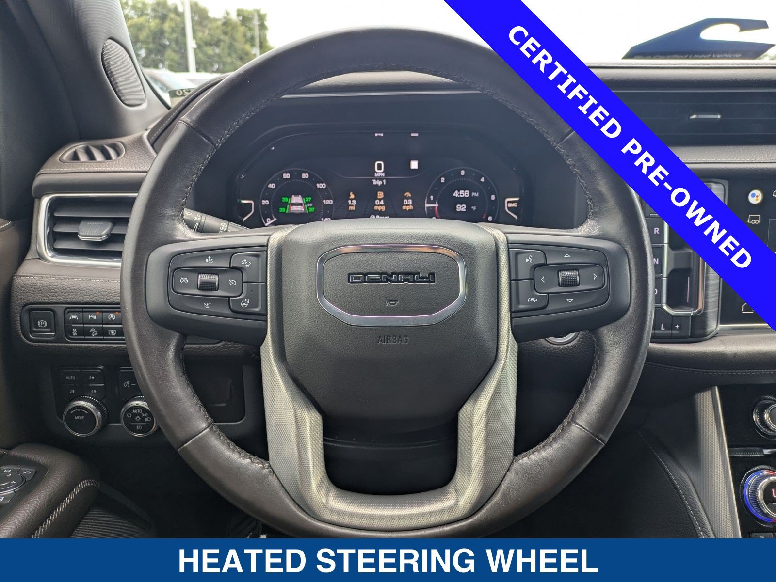 Used 2022 GMC Yukon XL Denali AWD/4WD image 29