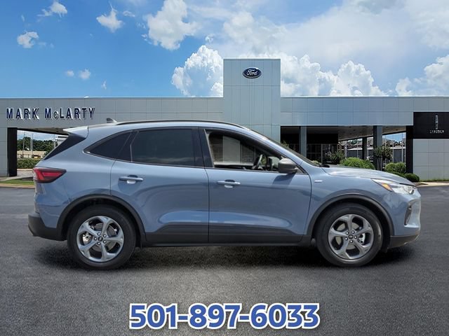 Certified 2025 Ford Escape ST-Line w/ Tech Pack #1 FWD image 6