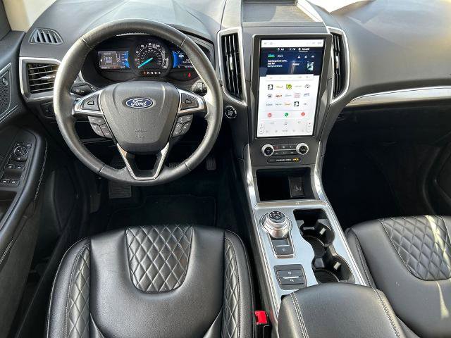 Certified 2024 Ford Edge Titanium AWD/4WD image 27