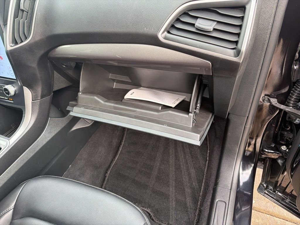 Certified 2024 Ford Edge SEL w/ Convenience Package image 30