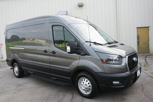 Certified 2024 Ford Transit 250 148 Medium Roof Extended AWD image 2