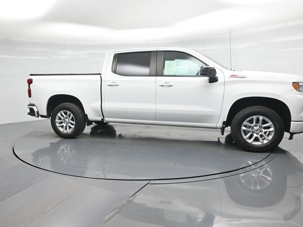 Used 2023 Chevrolet Silverado 1500 RST w/ Z71 Off-Road Package image 10
