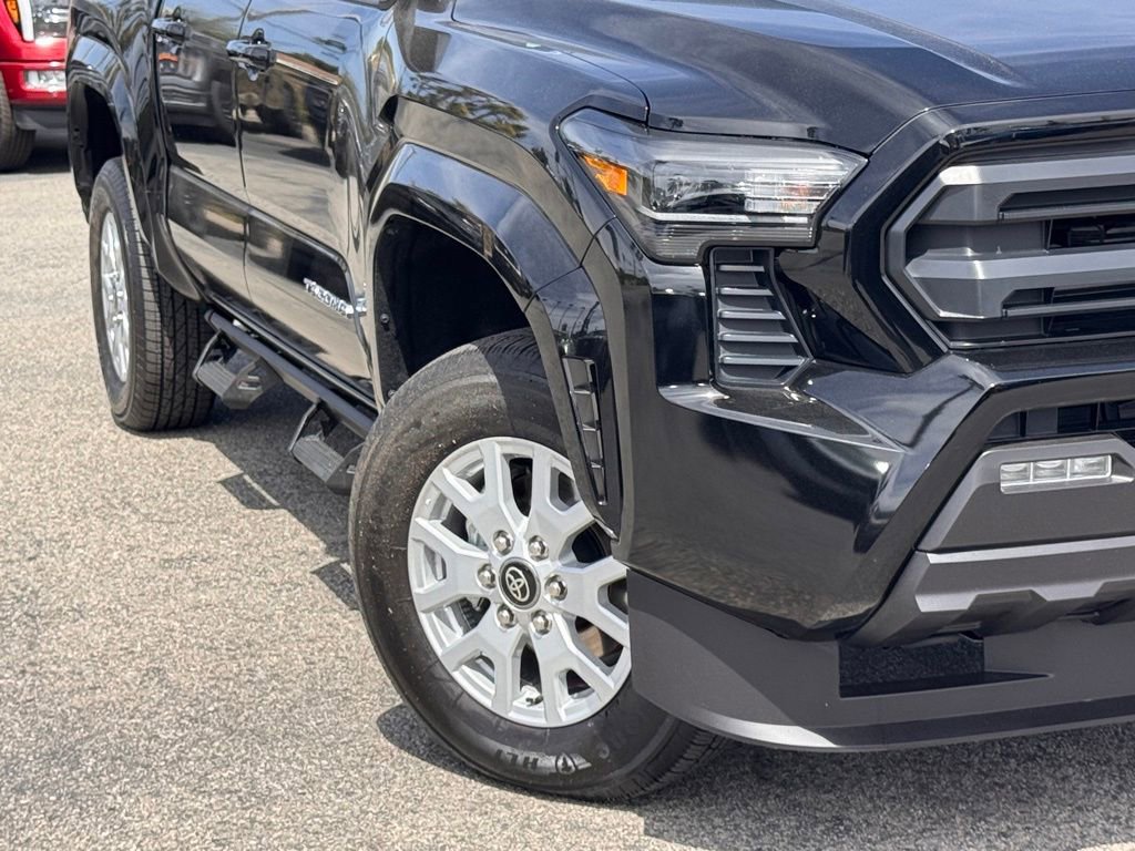 Used 2025 Toyota Tacoma SR5 RWD image 4