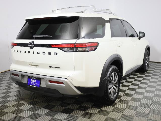 Used 2022 Nissan Pathfinder SL w/ SL Black Package AWD/4WD image 5